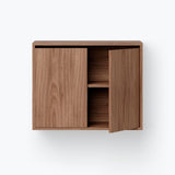New Works Vegghylle med skap - Tall - Flere varianter