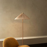 9602 Gulvlampe - Flere varianter