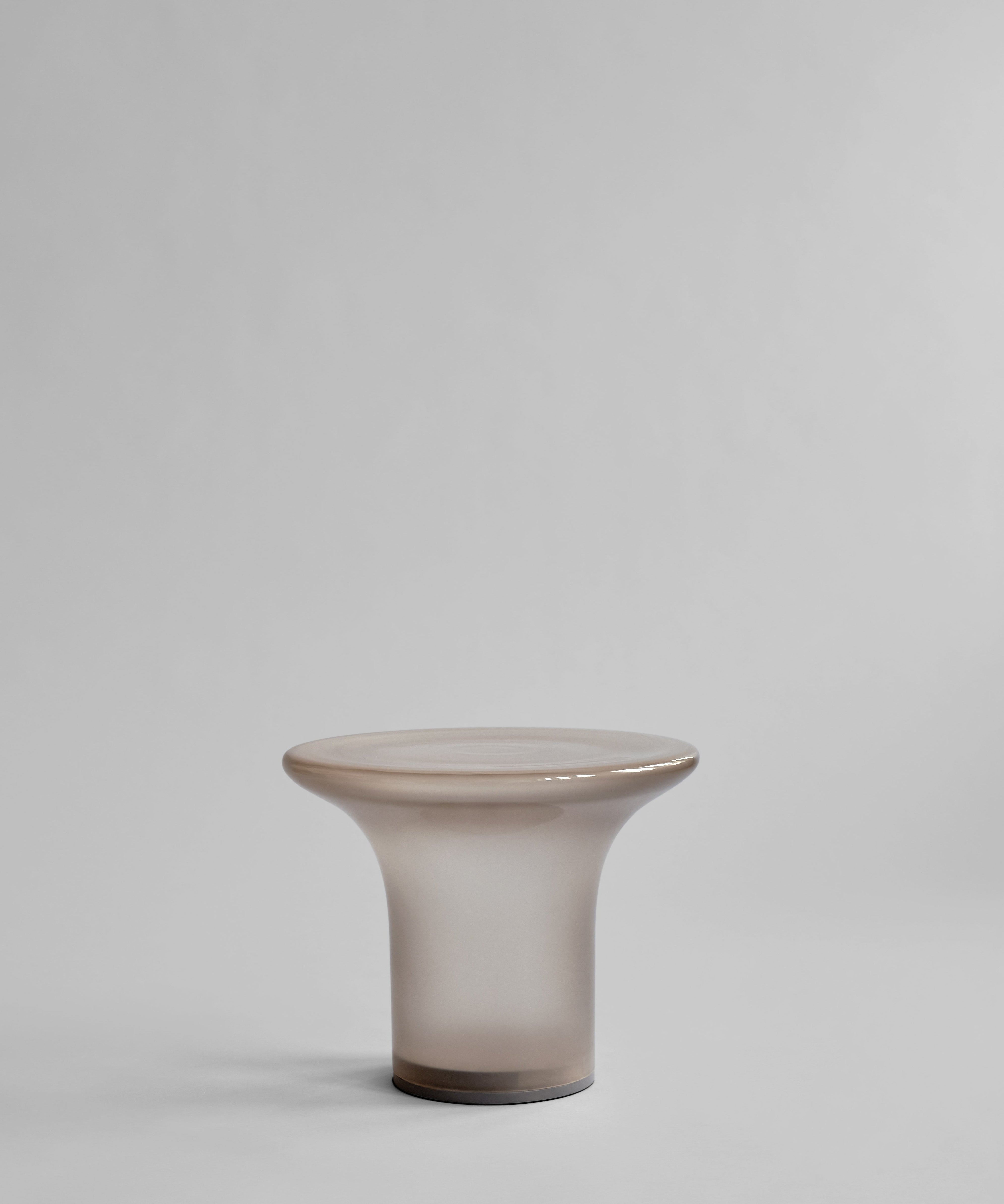 Trumpet Sidebord  Glass - Low
