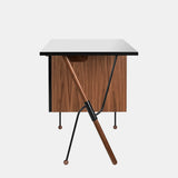 62 Desk - Skrivebord