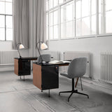 62 Desk - Skrivebord