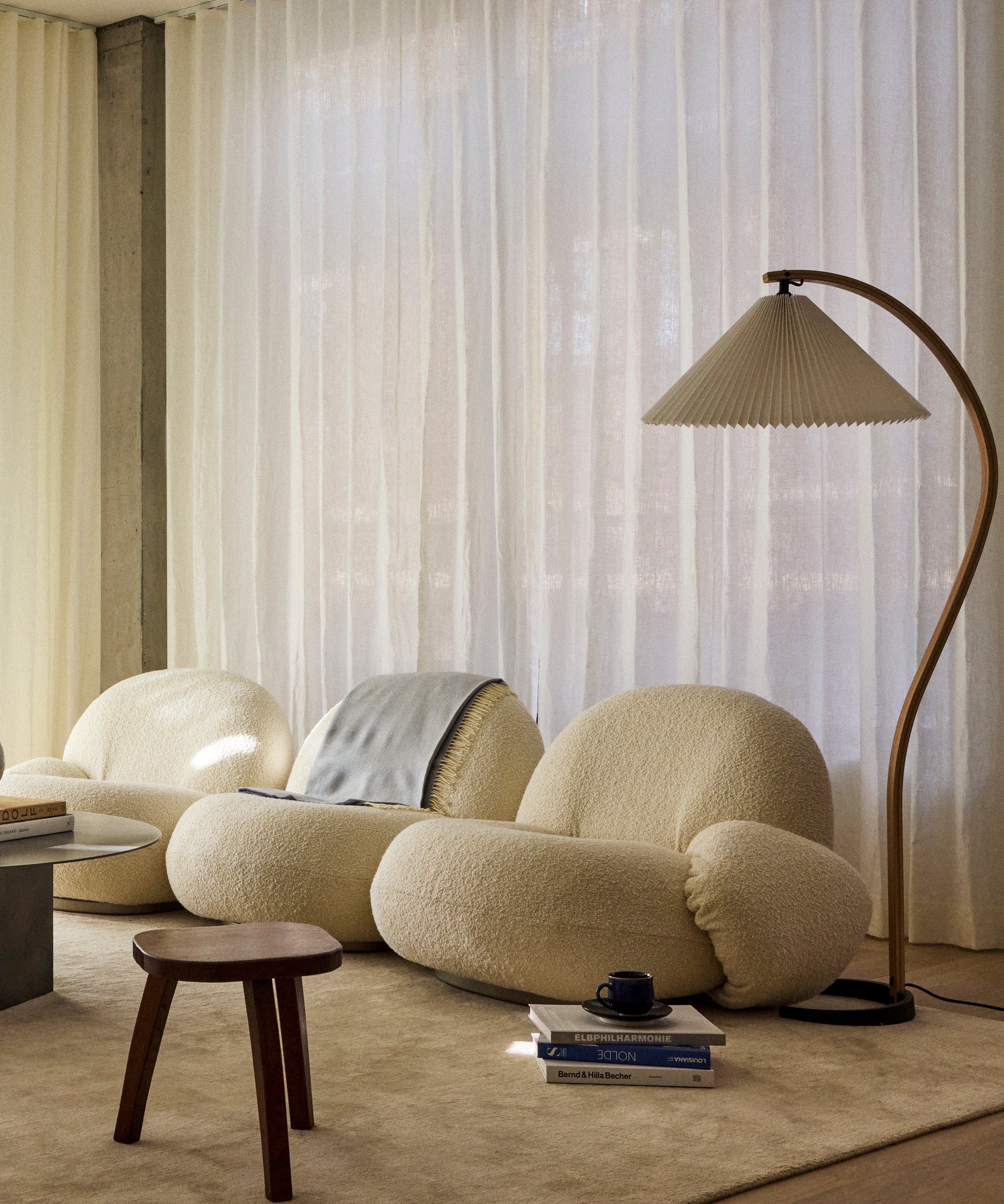 GUBI Rug - Flere varianter