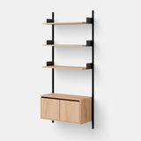 New Works Vegghylle med skap - Lav - Flere varianter