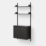 New Works Vegghylle med skap - Tall - Flere varianter