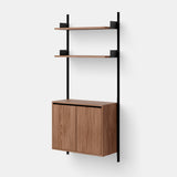 New Works Vegghylle med skap - Tall - Flere varianter