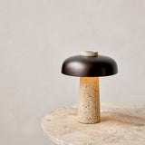 Reverse Bordlampe - Travertine